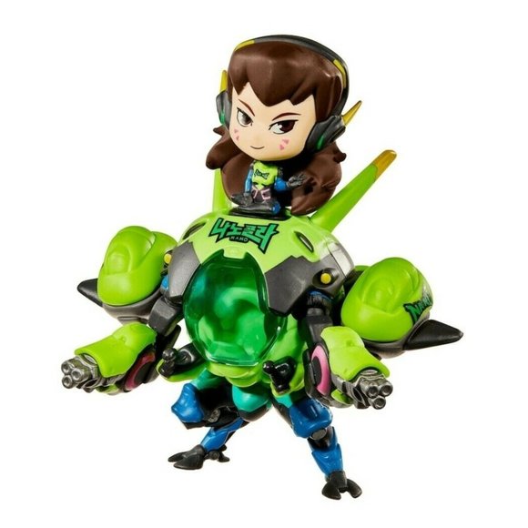 D.Va and MEKA Overwatch Cute But Deadly Nano Cola Colossal Figurine - Picture 2 of 2